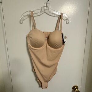 Wacol NEW with Tags- Nude Shaping Bodysuit with Built-In Bra